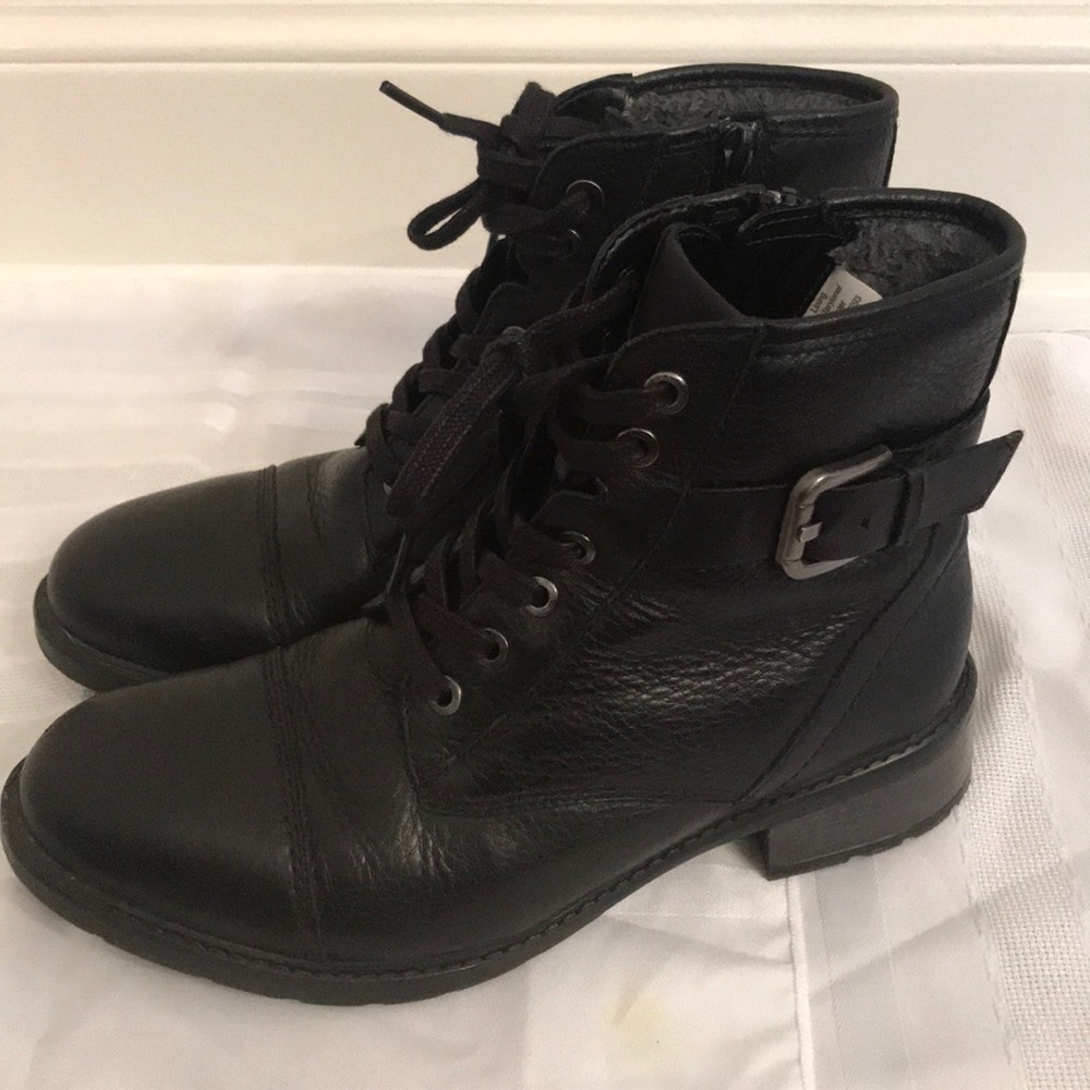 Clark’s black boots